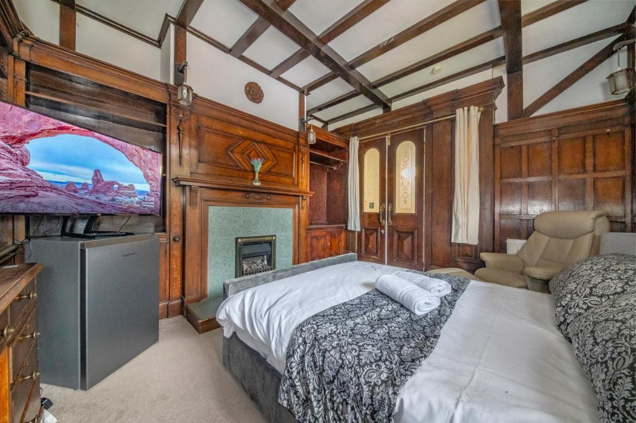 *Rg9Bc* For Your Most Relaxed & Cosy Stay + Free Parking + Free Fast Wifi * Leeds  Buitenkant foto